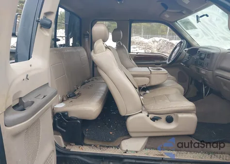 2001 Ford F-250 Lariat/Xl/Xlt z USA, uszkodzony, nr VIN 1FTNX21L41ED21906